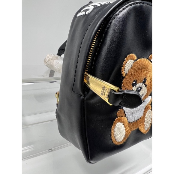 Moschino mini Teddy bear embroidered branded backpack black with gold hardware - Picture 5 of 17